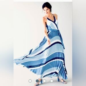 White House Black Market Pleated Halted Maxi Dress, size 14